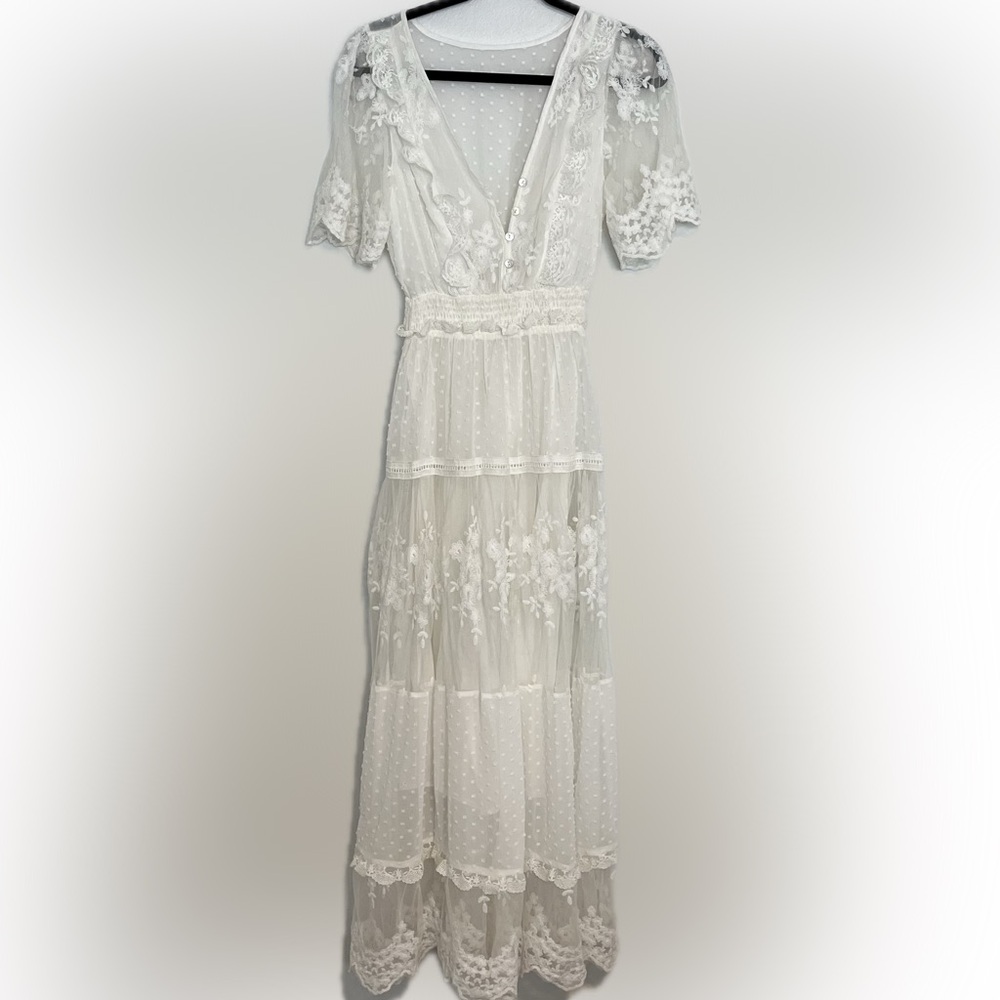 Sheer white floral lace ruffle dress size M